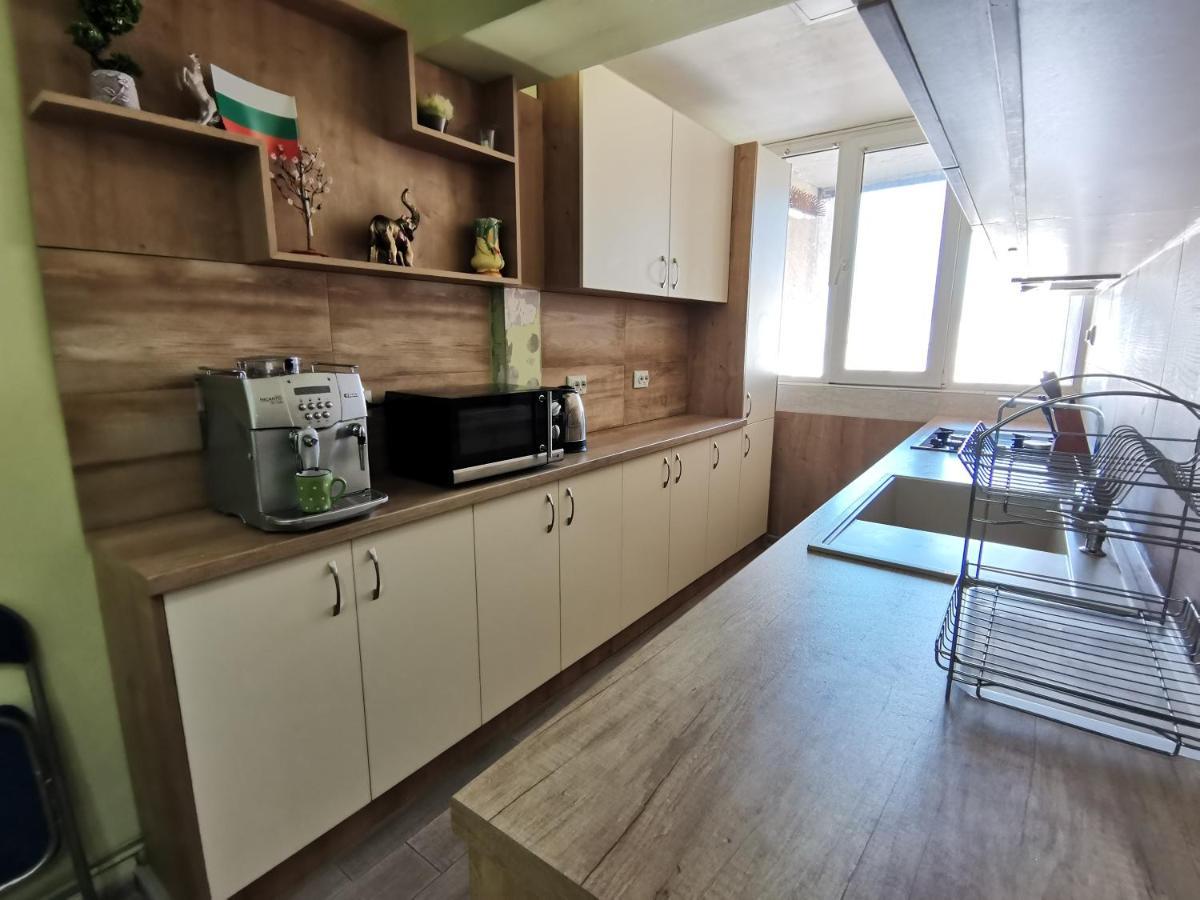Central Apartment Targovishte Екстериор снимка